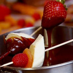 CHOCOLATE FONDUE RECİPE