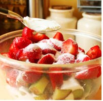 strawberry-rhubarb-pie-recipe-step-by-step-instructions - 4