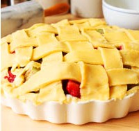 strawberry-rhubarb-pie-recipe-step-by-step-instructions - 8