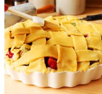 strawberry-rhubarb-pie-recipe-step-by-step-instructions - 9