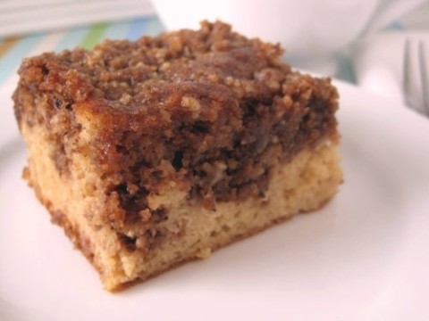 quick coffee cake with crumb topping