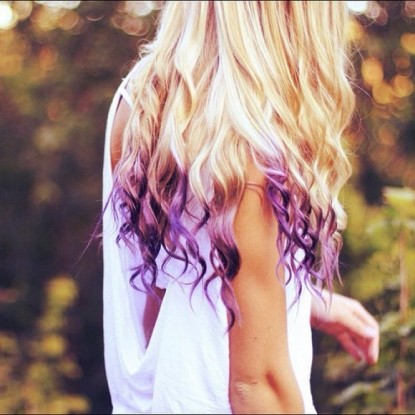 Dip-Dye (colored hair tips)